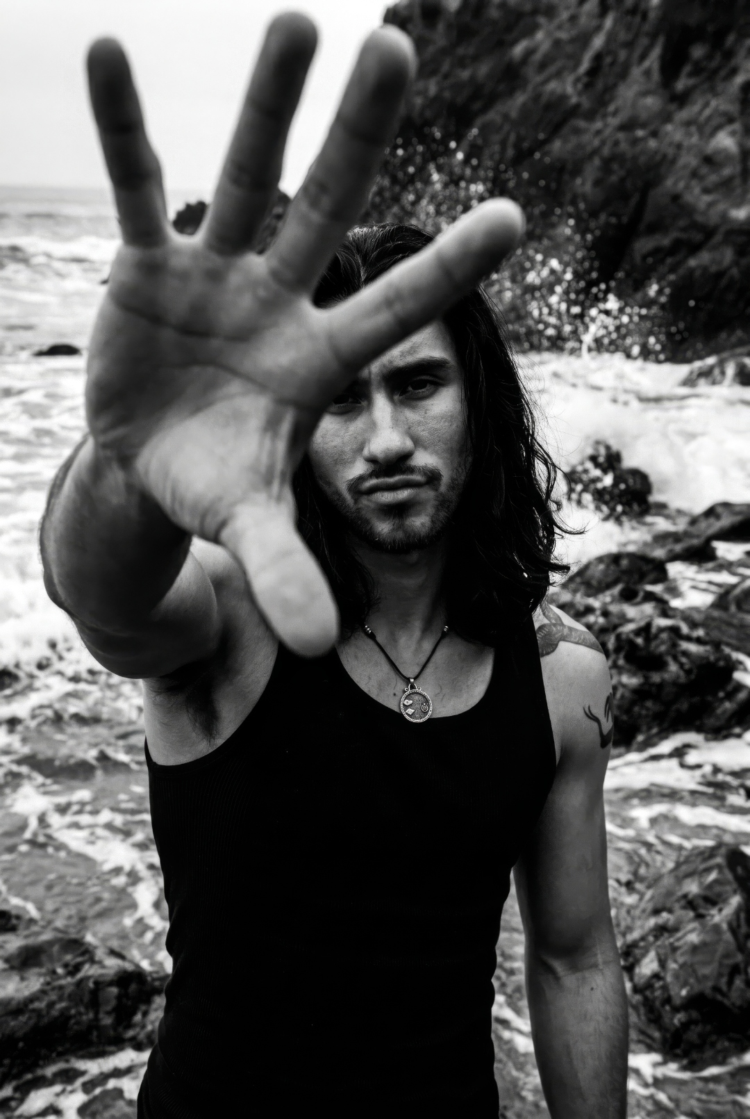 Portrait of Alex Hernandez, founder of Sponte Productions